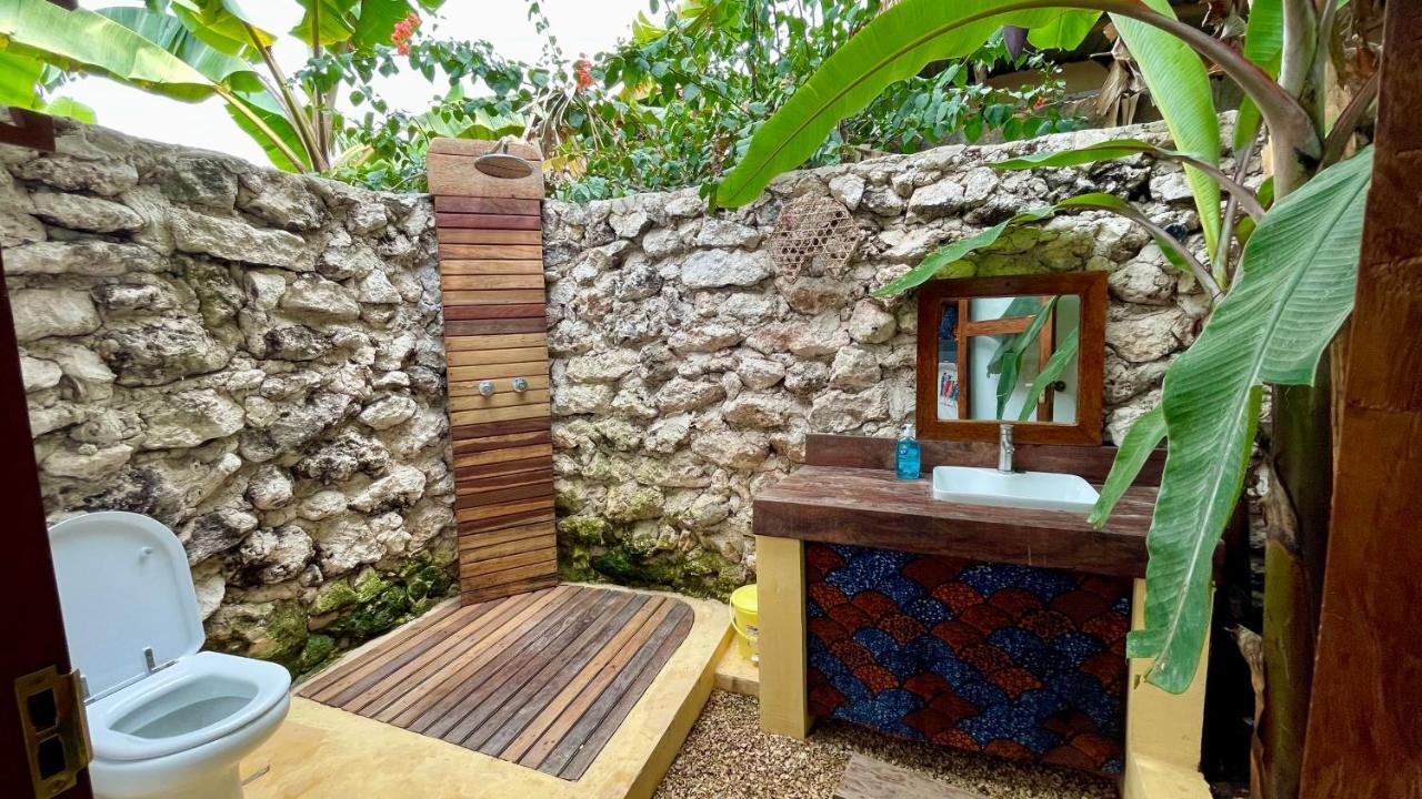 Atii Garden Bungalows Нунгві Екстер'єр фото